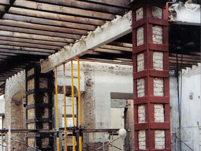 Restauración Integral de Edificio de viviendas en calle San Antón de Granada. imagen2