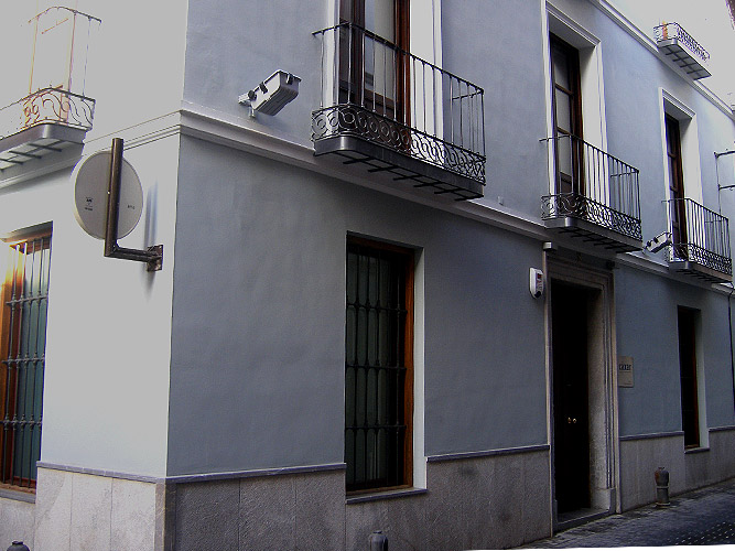 Restauración Integral de edifico en calle San Jacinto, Granada. imagen1